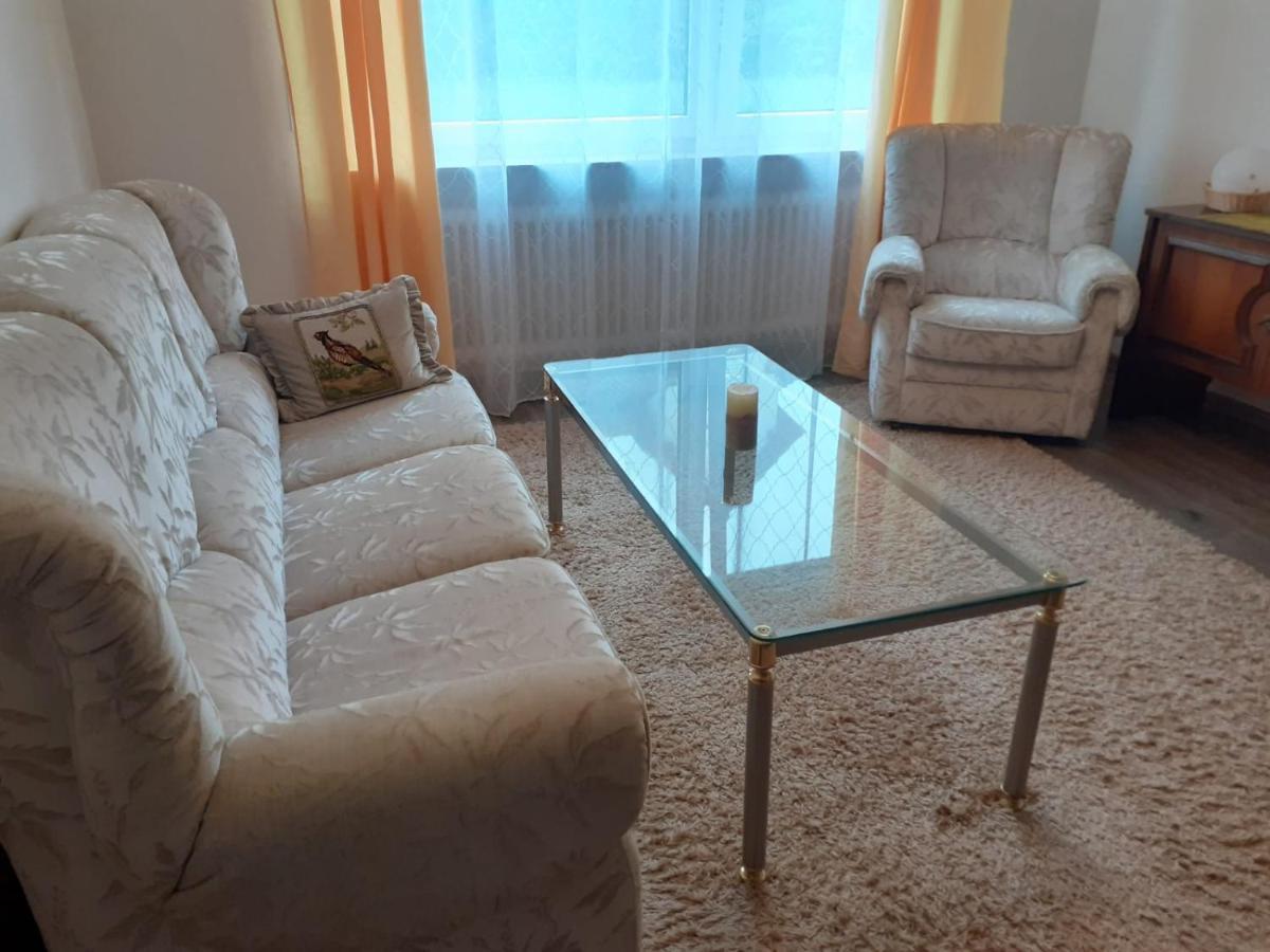 Ferienwohnung Am Kurpark, Gailingen Dış mekan fotoğraf