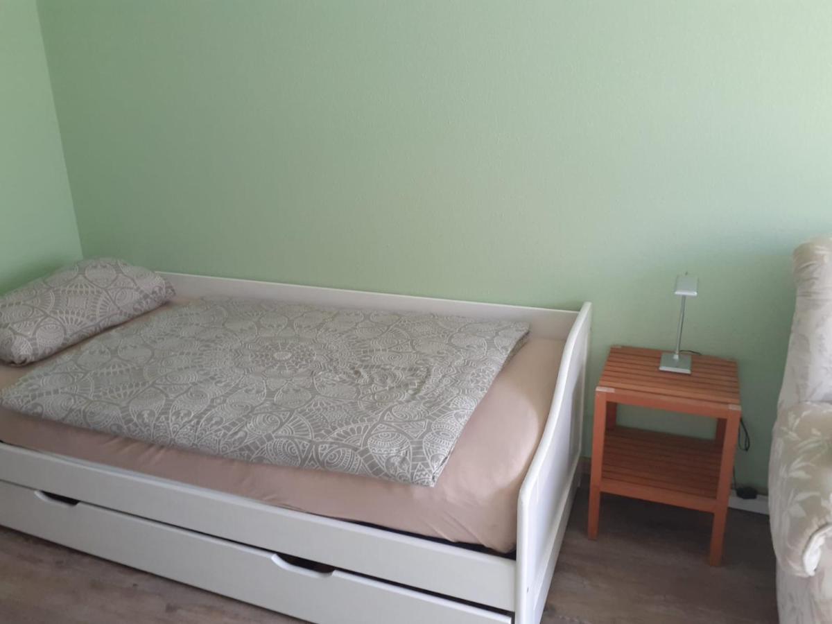 Ferienwohnung Am Kurpark, Gailingen Dış mekan fotoğraf